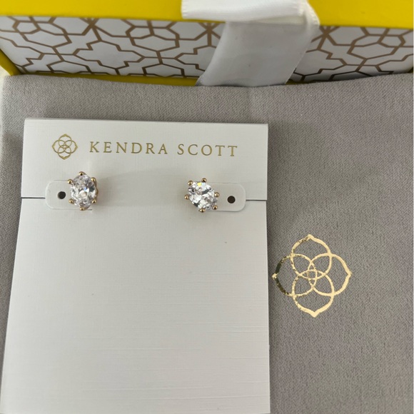 Kendra Scott Cailin Gold Crystal Stud Earrings in White Crystal - Picture 5 of 11